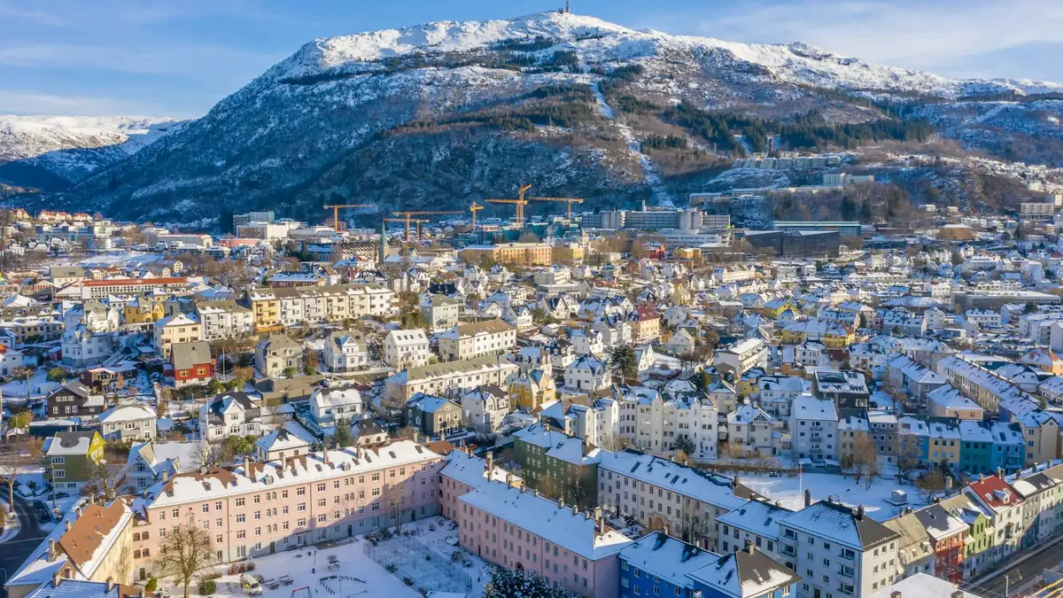 Hva gjør namsfogden? Oppgaver, navnebyttet og kontakt